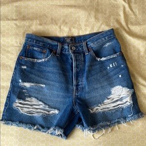 Abercrombie & Fitch Hi waisted shorts size 27